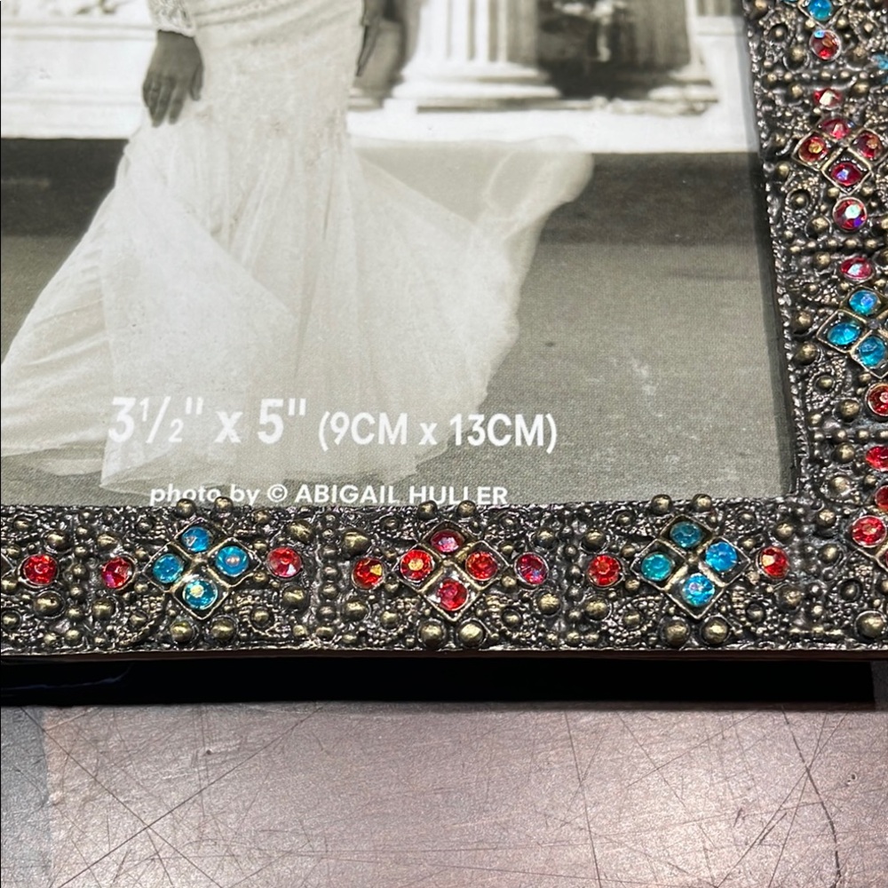 Colorful Beaded Photo Frame - Picture 3 of 7